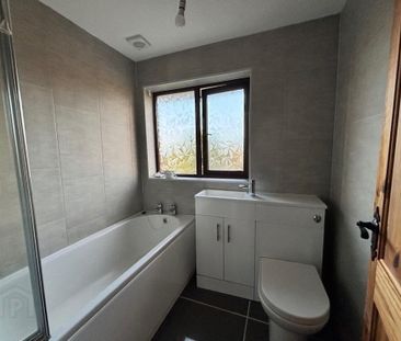 30 Prospect Park, Carrickfergus, BT38 8QA - Photo 1