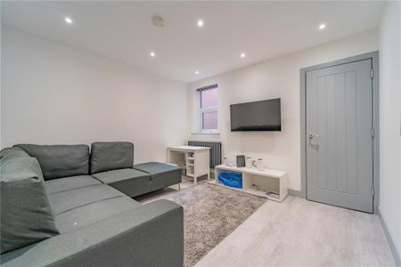 8 bedroom house to rent - Photo 3