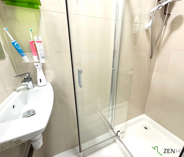 1 bedroom in a house share to rent - Photo 3