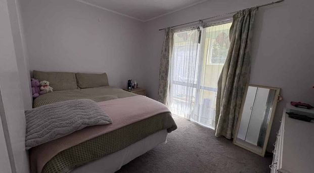 Rental on Balmoral! - Photo 1