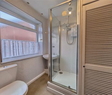 3 bed end of terrace house to rent in Normanby Road, Ormesby, TS7 - Photo 2