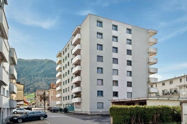 Appartement de 2,5 pièces au cœur de Siebnen - Photo 1