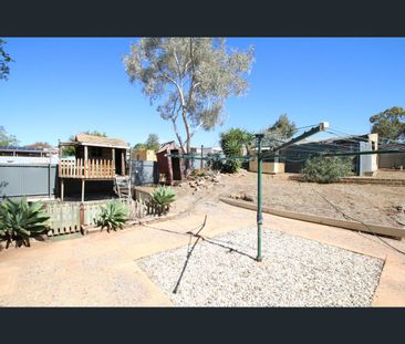 381 Oxide Street, Broken Hill, NSW 2880 - Photo 5