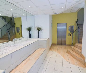 Room in a Shared Flat, Block Wharf, E14 - Photo 6