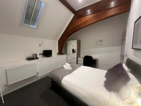 The Old County Hall - Studio 13 - Photo 3