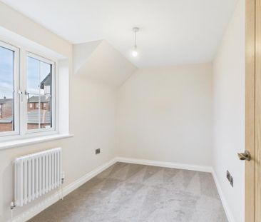 3 bedroom link detached house to rent - Photo 4