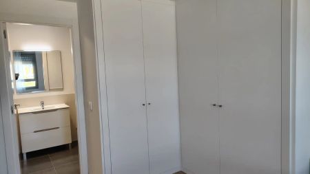 Piso de alquiler en Calle Jose Mejias Salguero, 1, Entrenúcleos - Photo 5