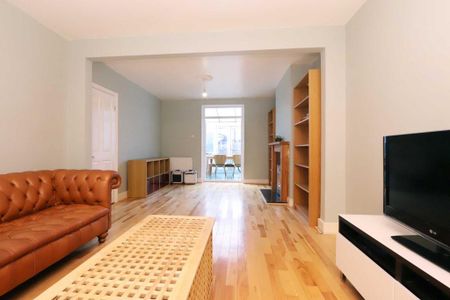 3 bedroom terraced house to rent - Photo 5
