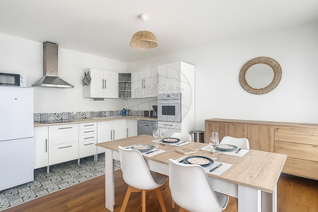 Location Appartement 5 pièces 95m² TROYES 10000 - Photo 4