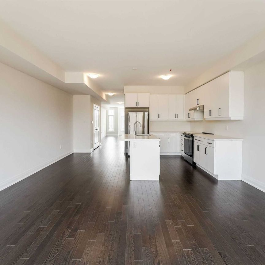 For Lease - 15 Wild Rose Gardens, Toronto, Ontario - Photo 1