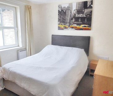 2 bedroom flat to rent - Photo 4