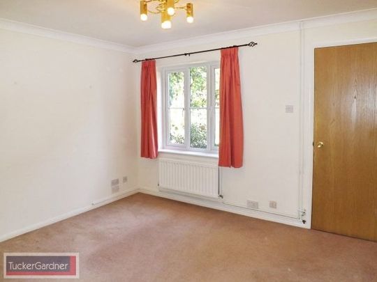 Kingfisher Close, Sawston - Photo 1