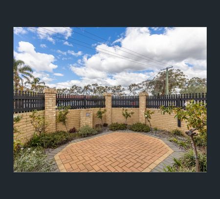 25A Babington Crescent, Bayswater, WA 6053 - Photo 2
