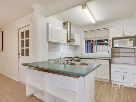 Affordable Family Living in Meadow Heights - Photo 4