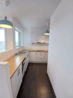 Appartement te huur - Photo 1