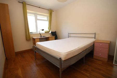 3 bedroom house to rent - Photo 3