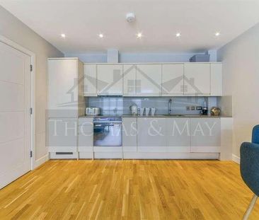 Endsleigh Road, Merstham, RH1 - Photo 1