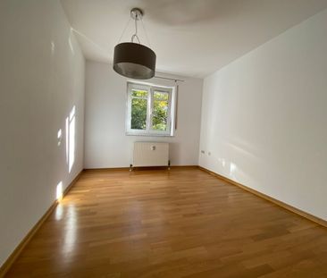 Attraktive 2-Zimmer-Wohnung mit idyllischer Terrasse - Photo 1
