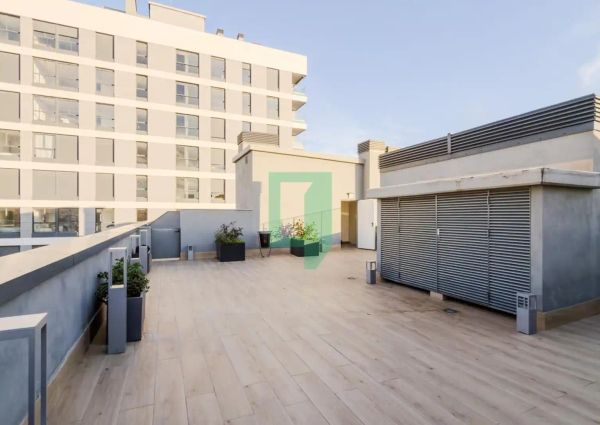 Piso de alquiler en Miquel Xirgu Rico, Port