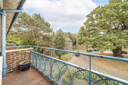 Beaconsfield Close, Westcombe Park, SE3, London - Photo 5