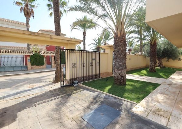 Cabo Roig – Chalet independiente en alquiler