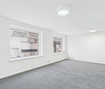 4 bedroom maisonette to rent - Photo 3