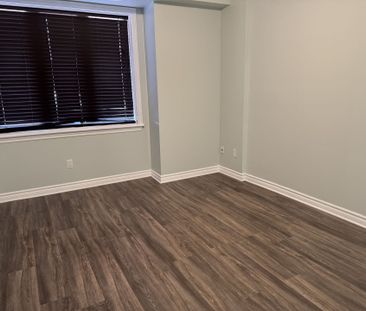 For Lease - 190 Hornchurch Lane Unit# B, Barrhaven, Ontario - Photo 5