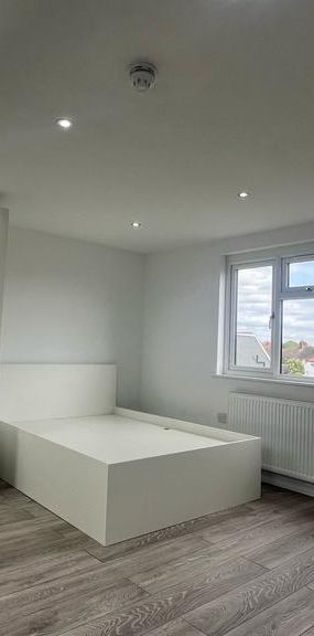 House share to rent - Photo 1