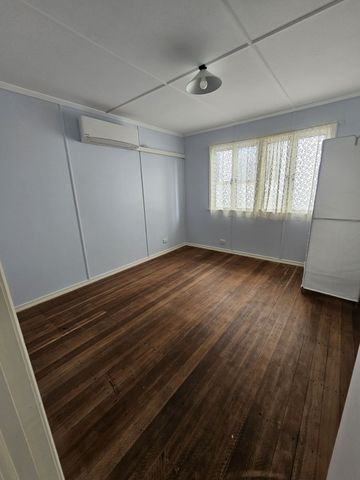 Elevated Bayside Living in Exclusive Manly Terraces - Photo 2