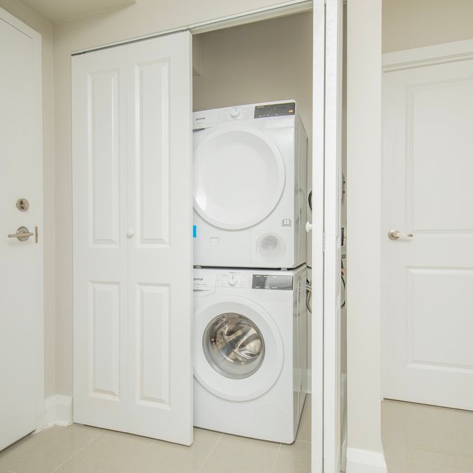 Benson Apartments — Eglinton and Kennedy Scarborough 1 Bedroom - Photo 1