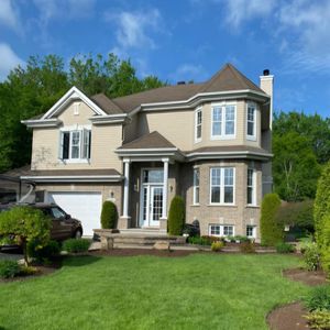 Maison Terrebonne (Terrebonne) À Louer - Photo 2