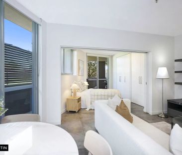 MGM MARTIN - TWO BEDROOM APARTMENT - Photo 4