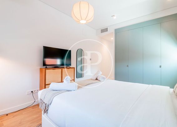 Piso de alquiler en C. del Conde de Vilches, Guindalera - Photo 1