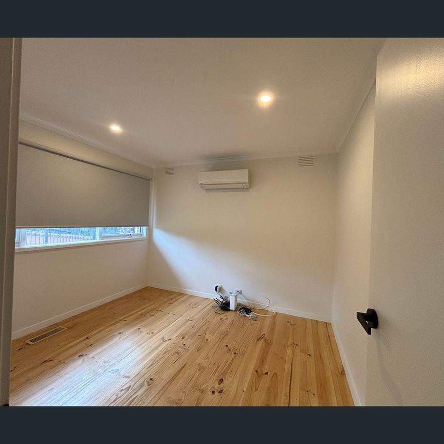 12 Fernlea Crescent, Doncaster East, Vic 3109 - Photo 1