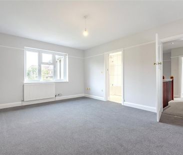 5 bedroom detached house to rent - Photo 2