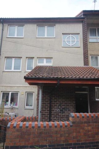 Oxton Way, Leeds, LS9 - Photo 5