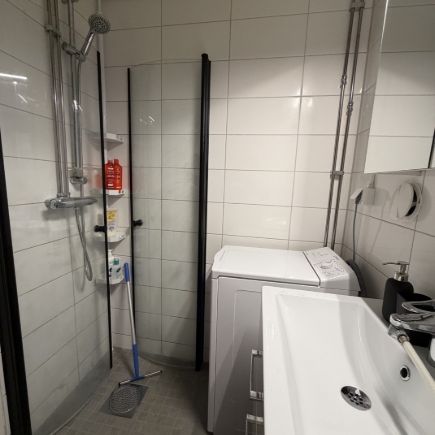 Örebro - 1rok - tillsv - 8.395kr/mån - Photo 1