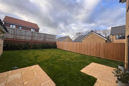 Evans Mead - Photo 5