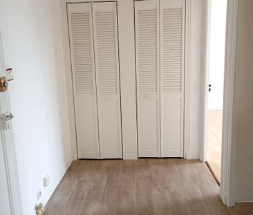Location Appartement 2 pièces 58m² - Photo 4
