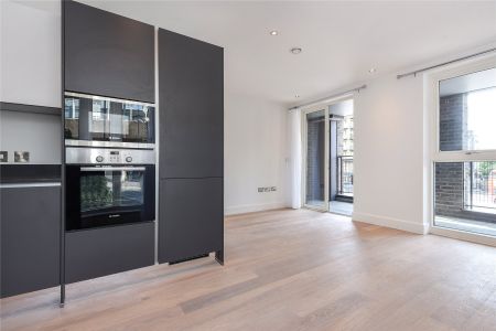Deptford Bridge, The Glassworks, London, SE8 flat to rent - Photo 2