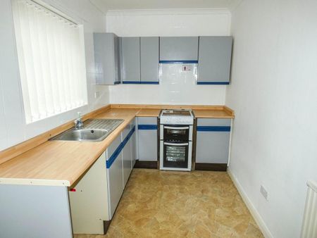 2 bed lower flat to rent in NE63 - Photo 4