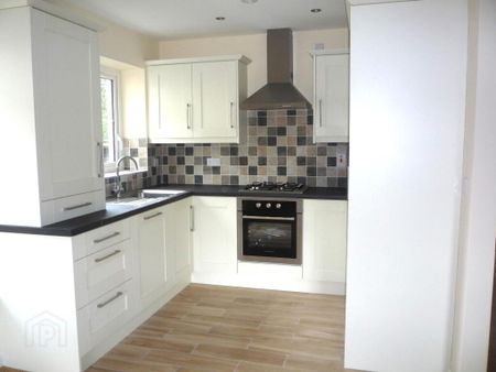 10 Gransha Chase, Dundonald, Belfast, BT16 2FE - Photo 4