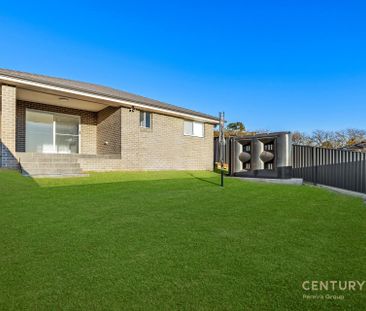 Modern Family Home - Photo 5