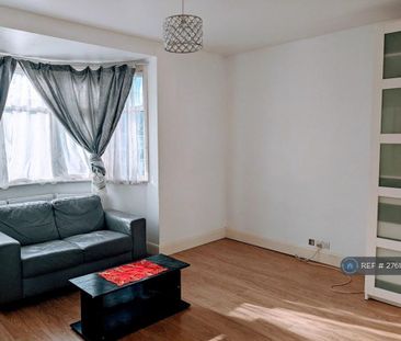 Studio to rent - Photo 6