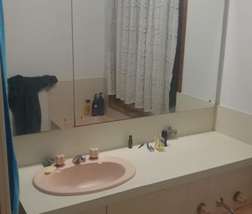 Melrose Park - Photo 1