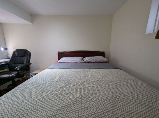 For Lease - 17 Firebrace Road, Toronto, Ontario - Photo 1