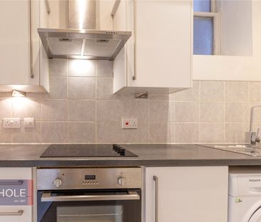 Clifton Park Road, - Photo 5