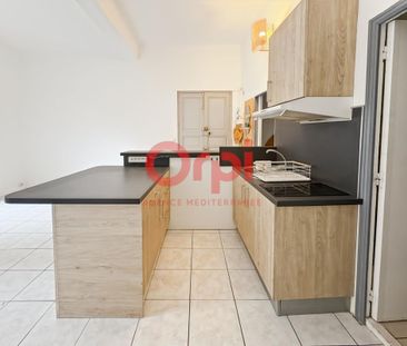 Location Appartement 2 pièces 35m² FREJUS 83600 - Photo 2