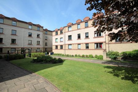 2 bed flat for rent in Polwarth - Photo 4