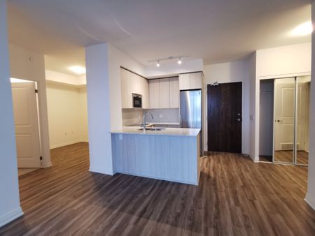 For Lease - 99 Eagle Rock Way Unit# 708, Vaughan, Ontario - Photo 3